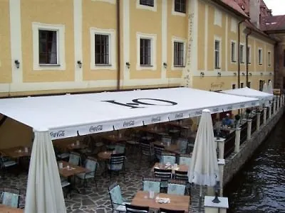 乌米拉库膳食公寓 3* Český Krumlov